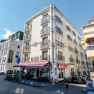 Beyoglu Mls Couette-café